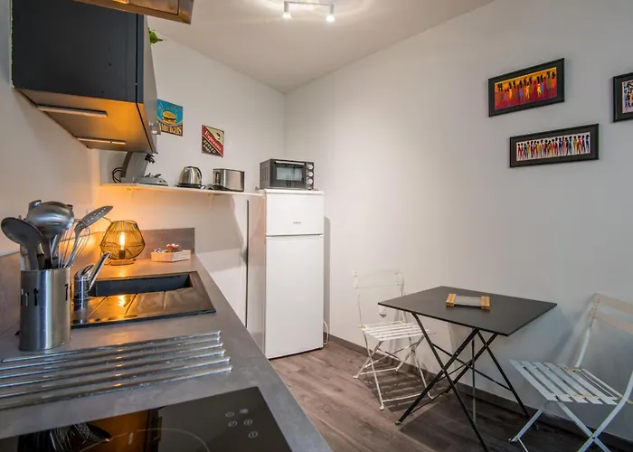 So Rez De Chaussee Centre-ville דירה מילאו